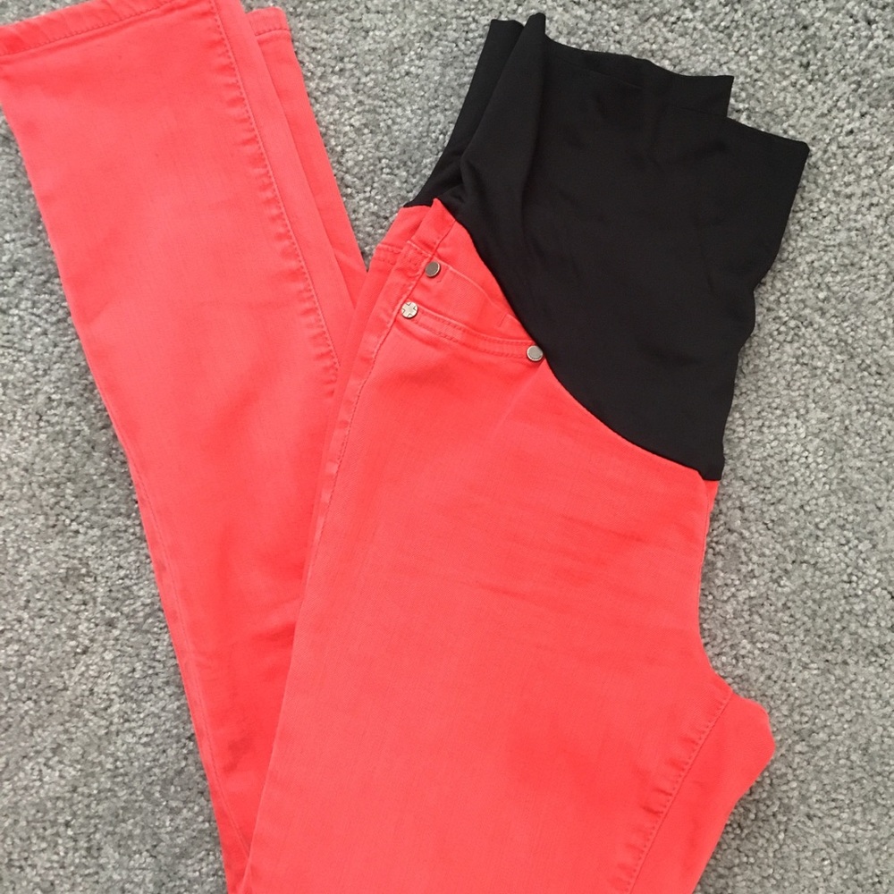 Maternity skinny jeans